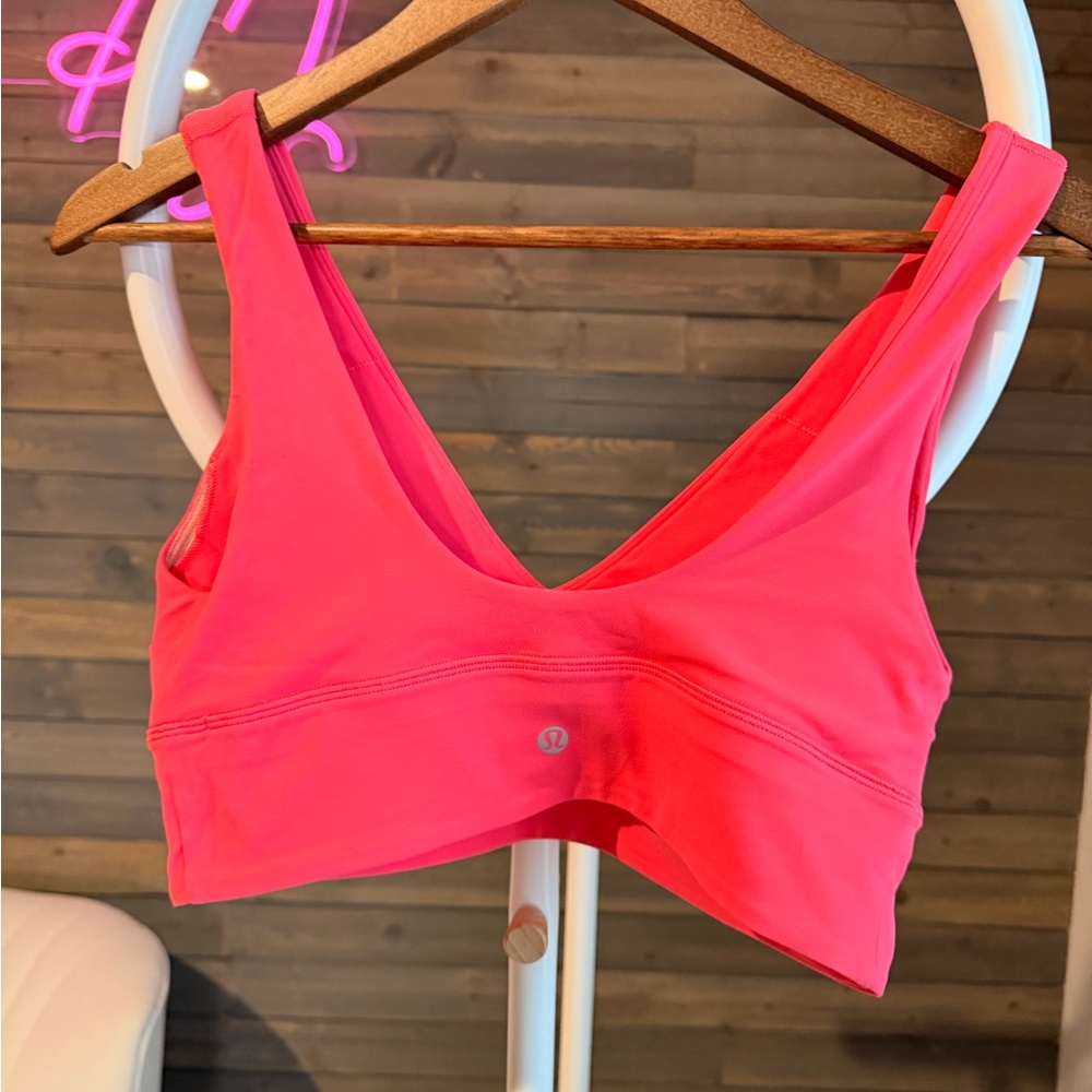 Lululemon Align V-Neck Bra *Light
Support, C/D Cup|Size 8 - Picture 4 of 5